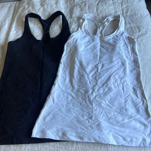 Lululemon tanks